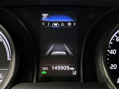 Used 2022 Toyota Camry SE image 37