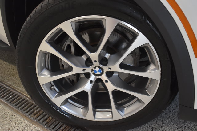 Used 2025 BMW X5 xDrive40i AWD/4WD image 30