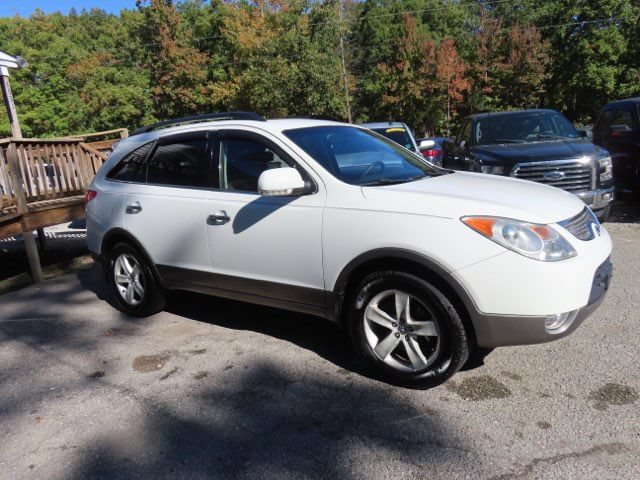 Used 2011 Hyundai Veracruz Limited w/ Navigation Pkg 3 FWD image 5