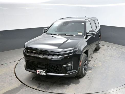 New 2026 Jeep Grand Wagoneer Limited AWD/4WD image 30