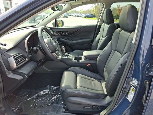Certified 2025 Subaru Outback Limited AWD/4WD image 15