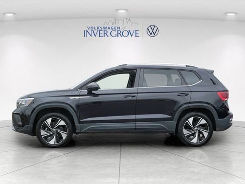Certified 2024 Volkswagen Taos SE AWD/4WD image 4