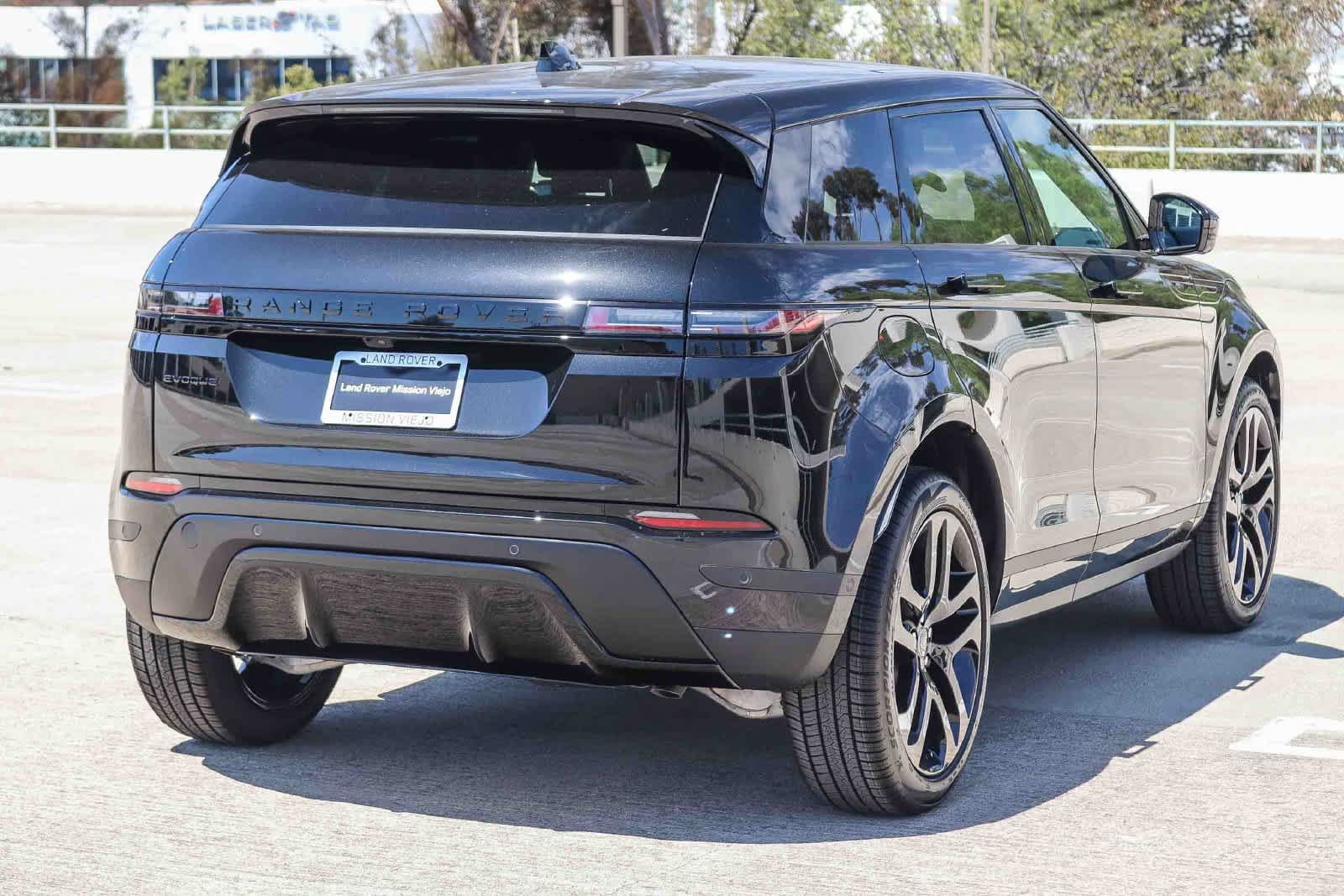 New 2026 Land Rover Range Rover Evoque S AWD/4WD image 6
