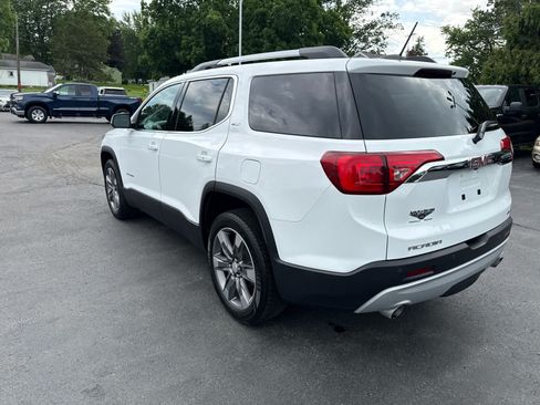 Used 2019 GMC Acadia SLT AWD/4WD image 5