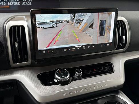 New 2026 Ford Expedition Active RWD image 7