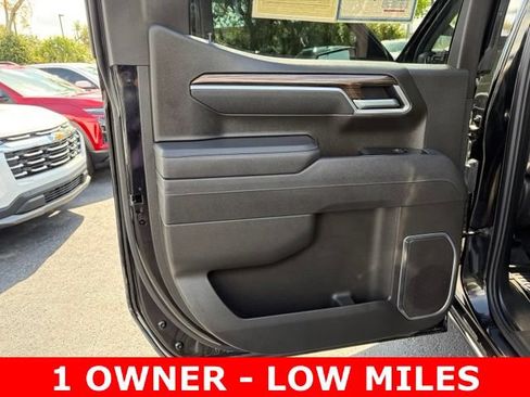 Used 2025 Chevrolet Silverado 1500 RST w/ Z71 Off-Road Package AWD/4WD image 13