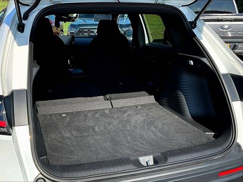 Used 2025 Honda HR-V Sport image 8