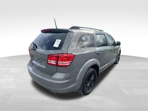 Used 2020 Dodge Journey SE w/ Blacktop Package FWD image 12