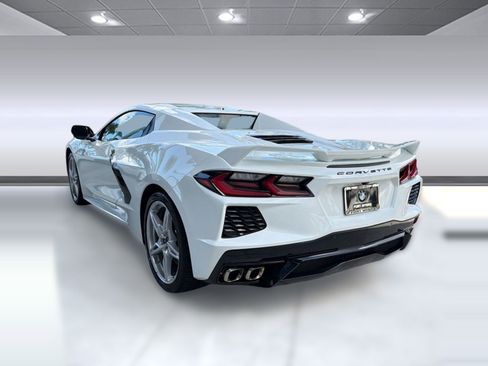 Used 2023 Chevrolet Corvette Stingray Convertible w/ Z51 Performance Package RWD image 3