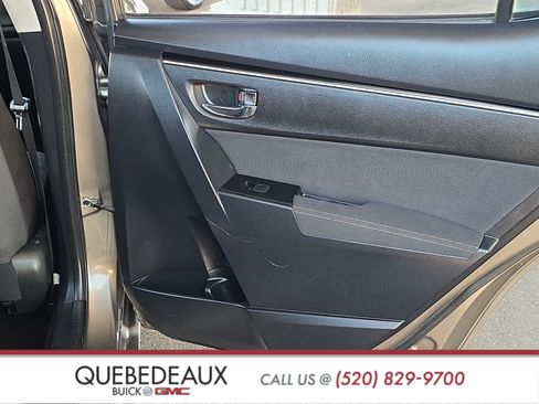 Used 2017 Toyota Corolla LE w/ Carpet Mat Package (TMS) FWD image 22