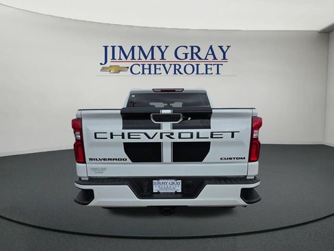 Used 2021 Chevrolet Silverado 1500 Custom w/ Rally Edition AWD/4WD image 4