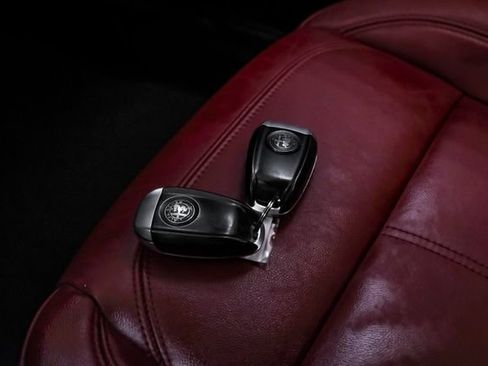 Used 2020 Alfa Romeo Giulia w/ Nero Edizione RWD image 54