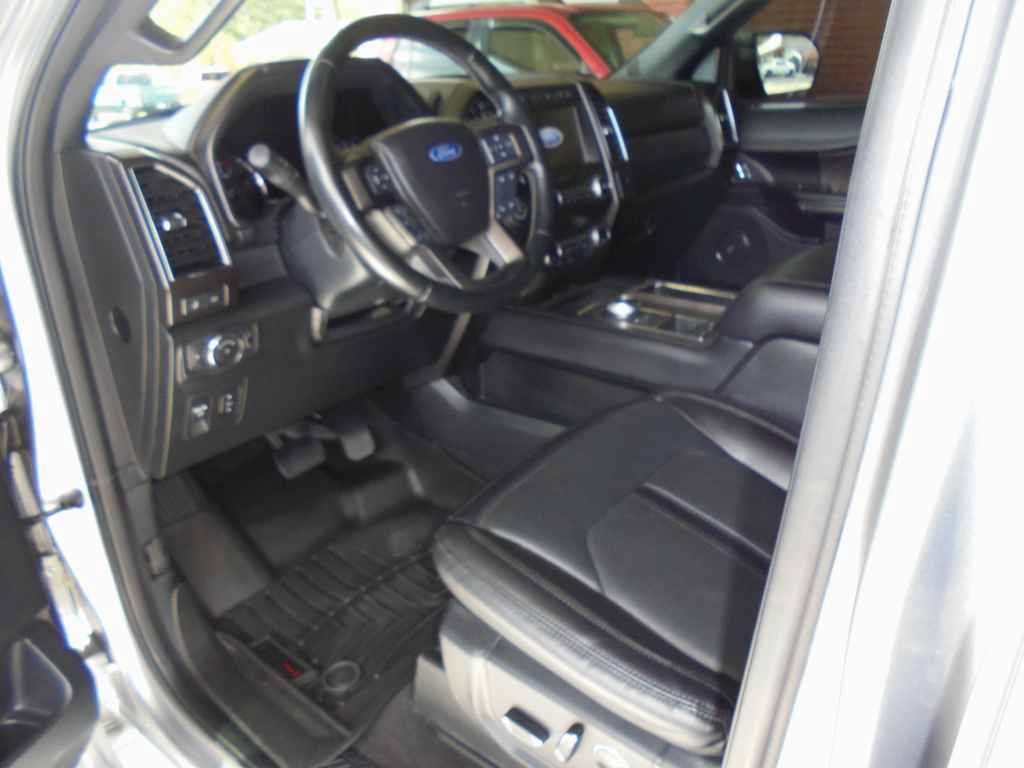 Used 2021 Ford Expedition Limited RWD image 7