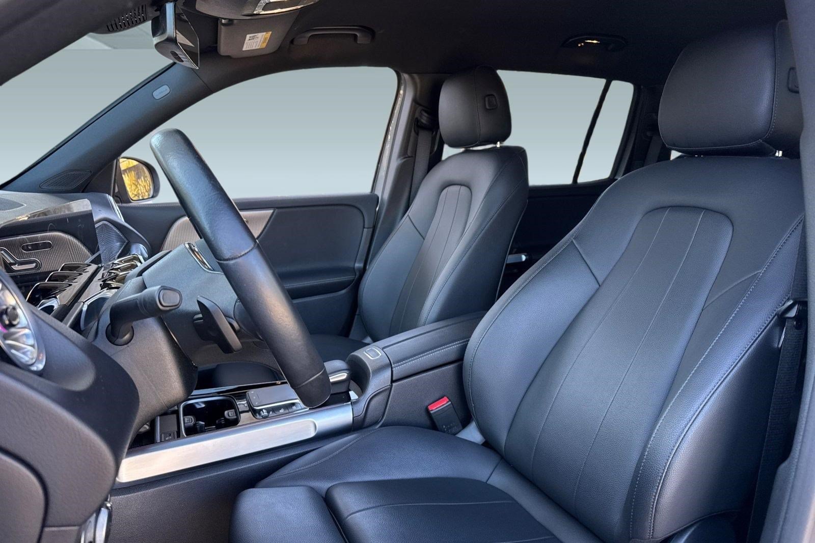 Certified 2023 Mercedes-Benz EQB 300 4MATIC image 5