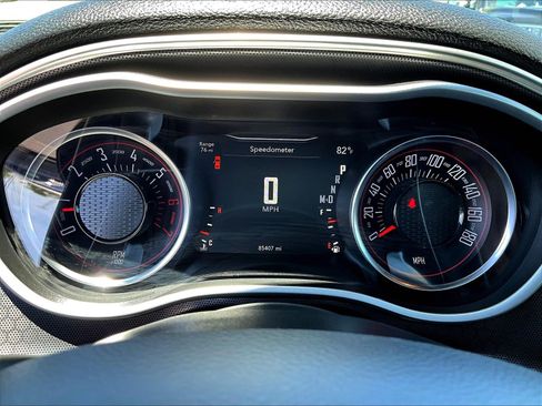 Used 2016 Dodge Challenger R/T Scat Pack w/ Leather Interior Group RWD image 12