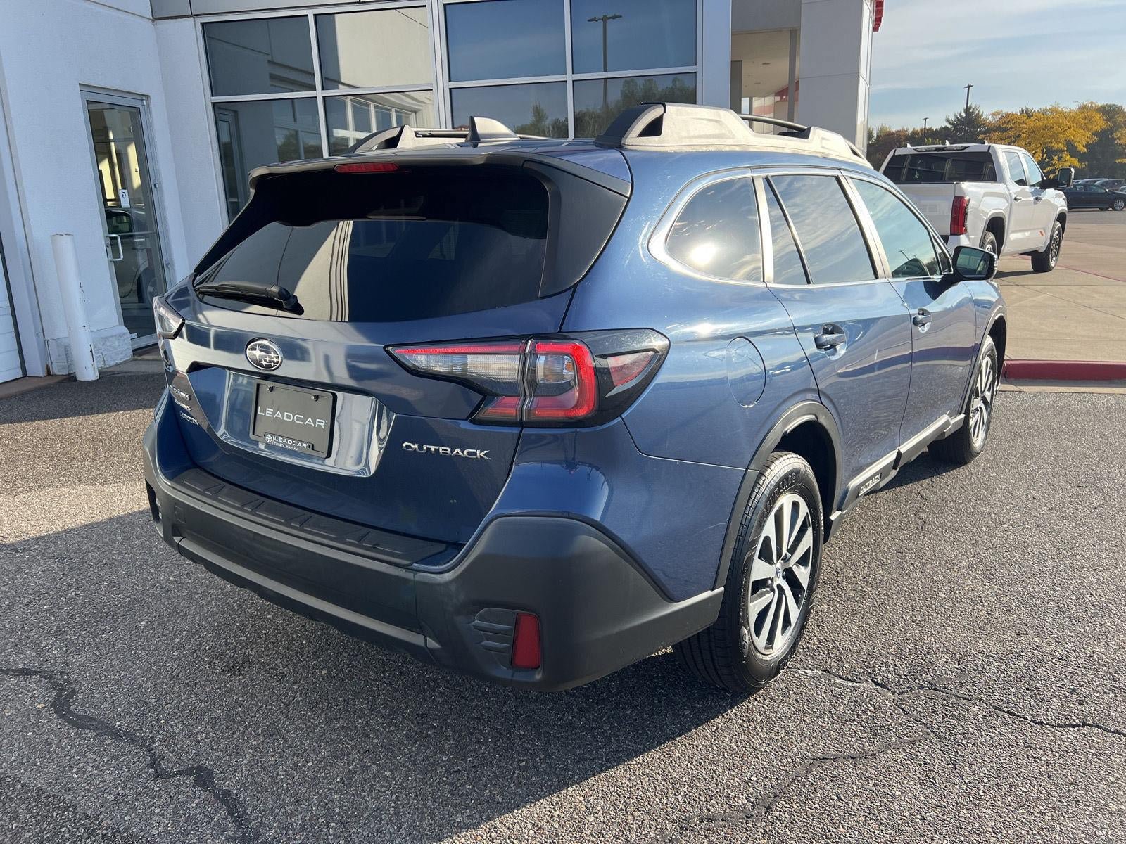 Used 2020 Subaru Outback Premium w/ Popular Package #1 AWD/4WD image 12