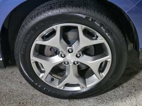 Used 2016 Subaru Forester 2.5i Touring w/ Eyesight & Navigation System AWD/4WD image 15