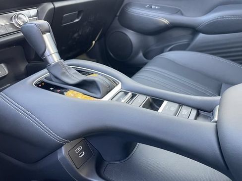 Used 2026 Honda HR-V EX-L image 20