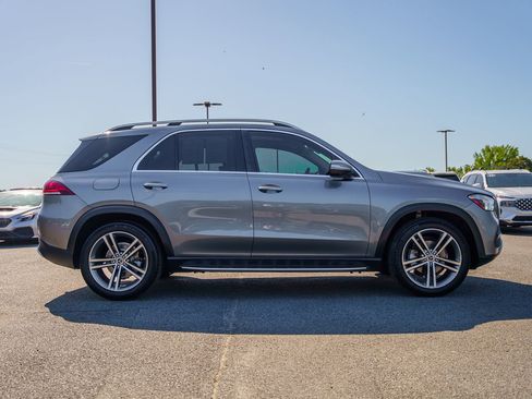 Used 2020 Mercedes-Benz GLE 350 4MATIC image 8