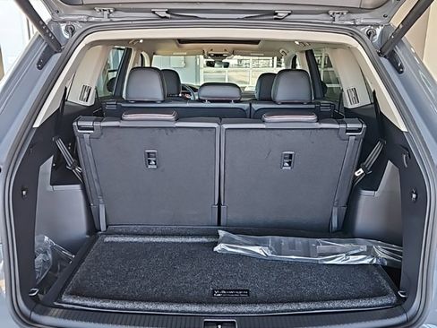 New 2026 Volkswagen Atlas Peak Edition image 20