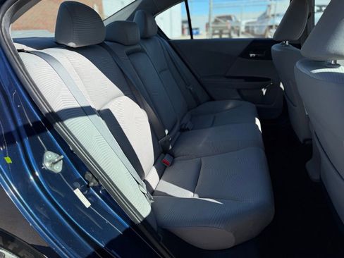Used 2014 Honda Accord LX image 21