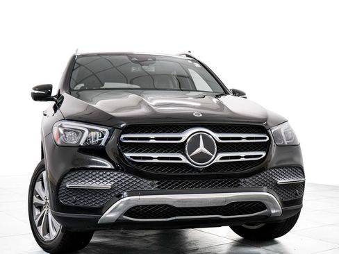 Used 2021 Mercedes-Benz GLE 350 4MATIC image 3