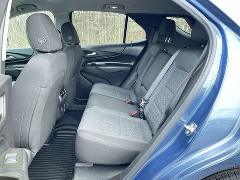 Certified 2024 Chevrolet Equinox LT FWD image 24