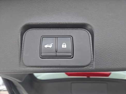 Certified 2023 Nissan Rogue SL w/ SL Premium Package image 40