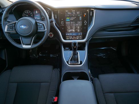 Certified 2025 Subaru Outback Premium image 10