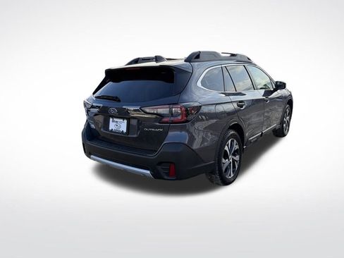 Used 2022 Subaru Outback Limited image 18