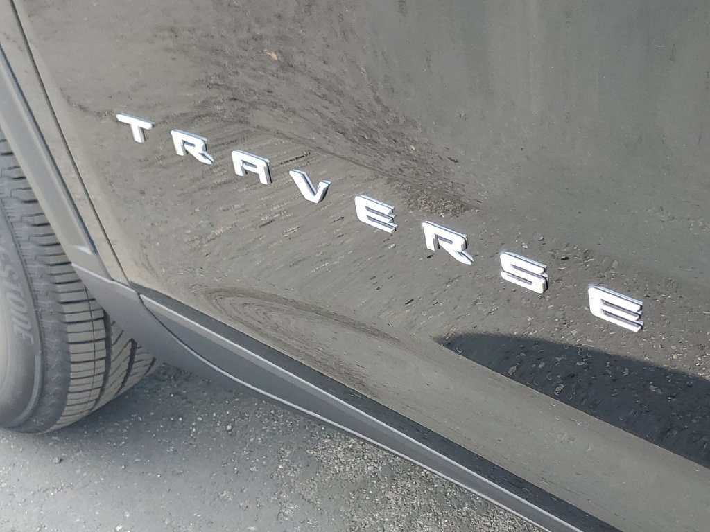 Used 2026 Chevrolet Traverse LT FWD image 31