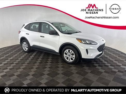 Used 2022 Ford Escape S AWD/4WD image 1