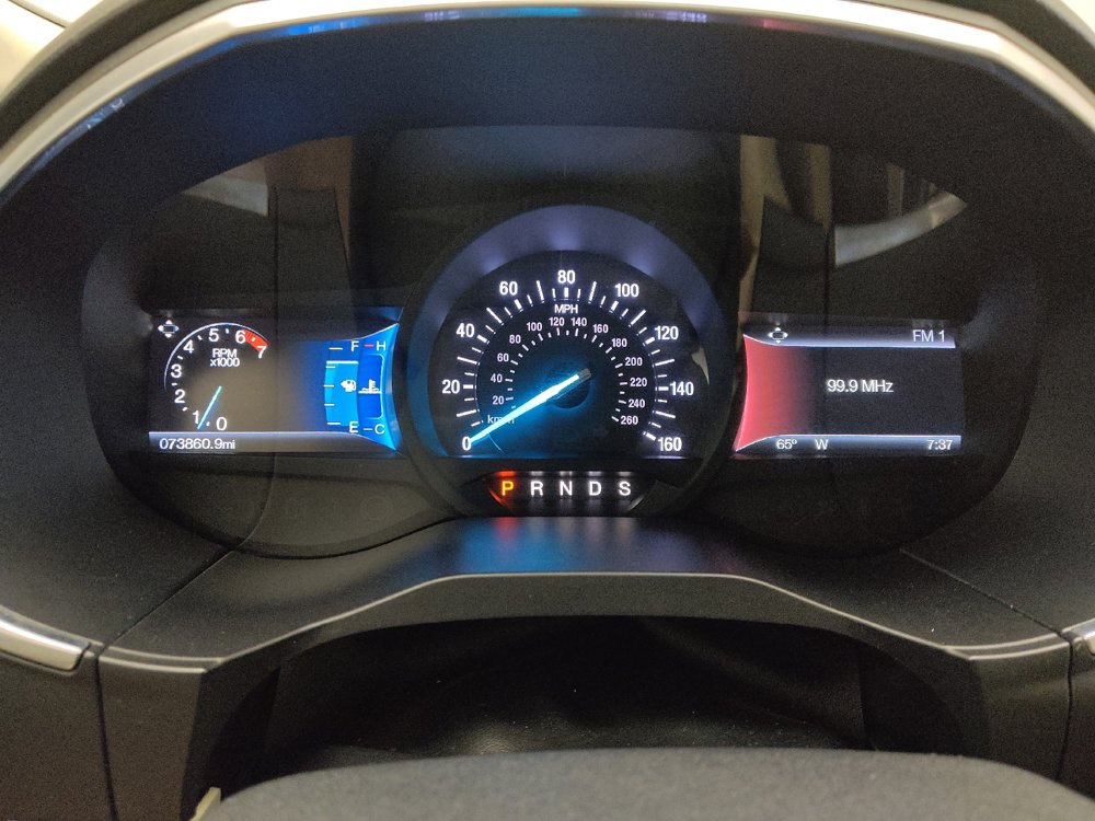Used 2018 Ford Edge Titanium FWD image 23