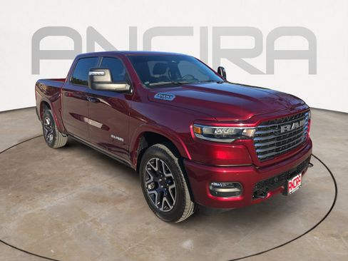 Used 2025 RAM 1500 Laramie w/ Laramie Southwest Edition image 4