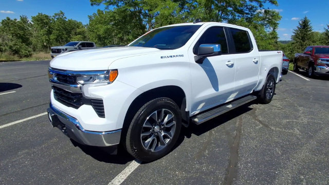 Certified 2022 Chevrolet Silverado 1500 LT AWD/4WD image 4