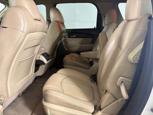 Used 2011 GMC Acadia SLT image 33