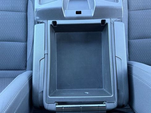 Used 2022 Chevrolet Silverado 1500 LT image 37