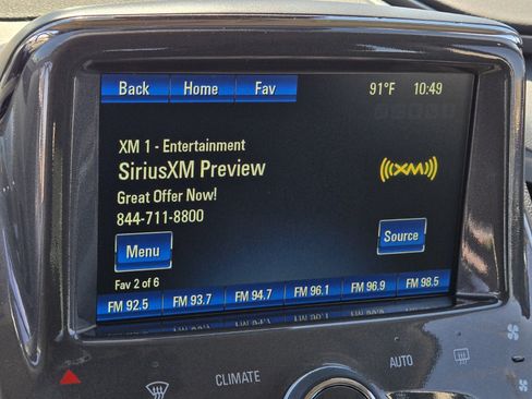 Used 2015 Chevrolet Volt FWD image 20