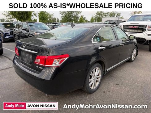Used 2010 Lexus ES 350 w/ Preferred Accessory Package FWD image 3
