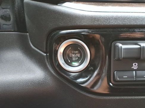 Used 2024 GMC Sierra 1500 Elevation AWD/4WD image 36