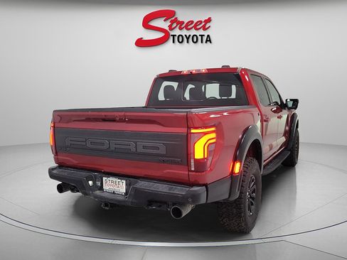 Used 2025 Ford F150 Raptor AWD/4WD image 4