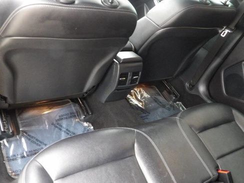 Used 2018 Mercedes-Benz GLA 250 image 23