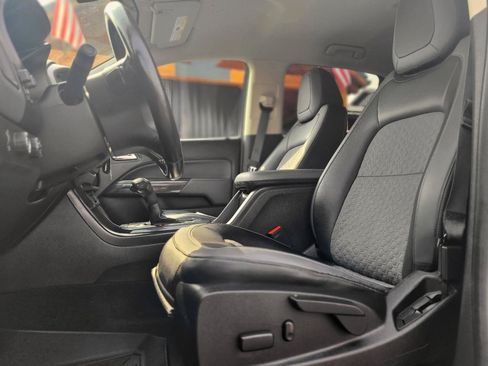 Used 2016 Chevrolet Colorado Z71 AWD/4WD image 13