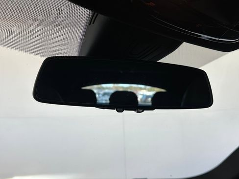 Certified 2023 BMW i4 eDrive35 w/ Premium Package image 17