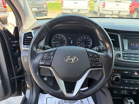 Used 2017 Hyundai Tucson Sport FWD image 23