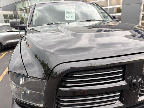 Used 2017 RAM 2500 Big Horn w/ Sport Appearance Group AWD/4WD image 25