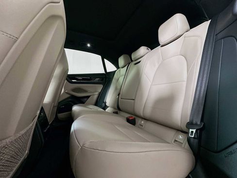 New 2026 Porsche Macan 4 Electric AWD/4WD image 23