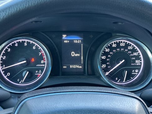 Used 2019 Toyota Camry LE image 22