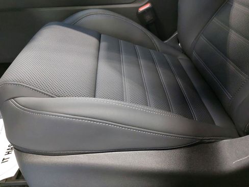 New 2025 Alfa Romeo Tonale w/ Premium Package image 30