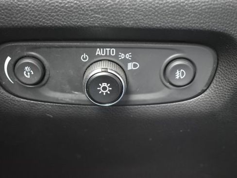 Used 2020 Chevrolet Traverse RS w/ LPO, Cargo Package AWD/4WD image 22